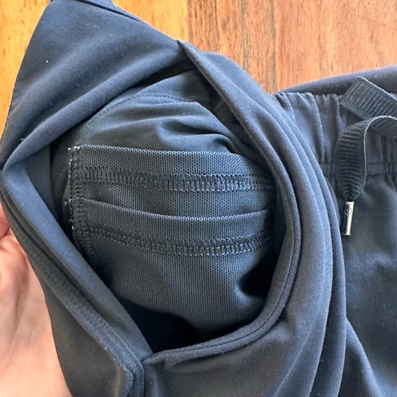 Lululemon Athletica Black Tappered-leg, Mid-rise, Drawstring Luxtreme Trousers - Picture 6 of 6